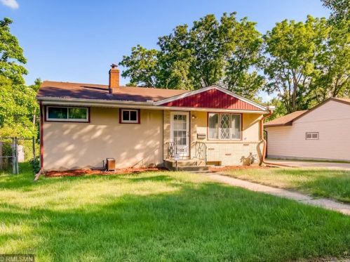 2102 Hawthorne Ave, Saint Paul, MN 55119-3221