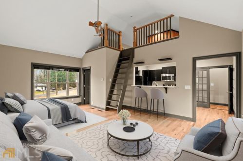 563 Kurtz Rd, Marietta, GA 30066-5347