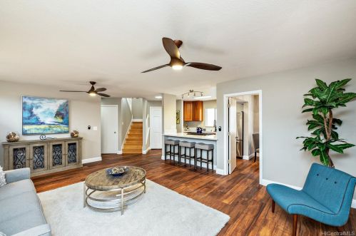 87334 Kulawae St, Nanakuli, HI 96792-3369