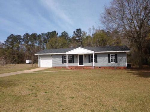 5 Glade Dr, Wedgefield, SC 29168-9702