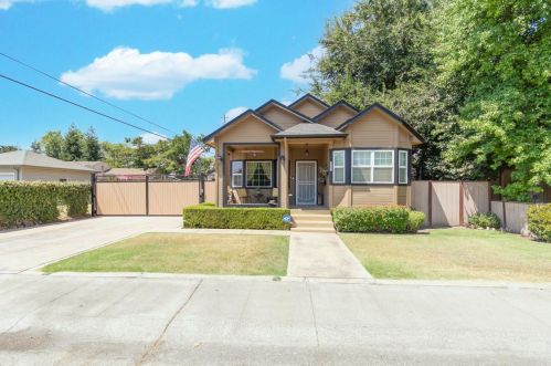 2725 Mission Rd, Stockton, CA 95204-4149