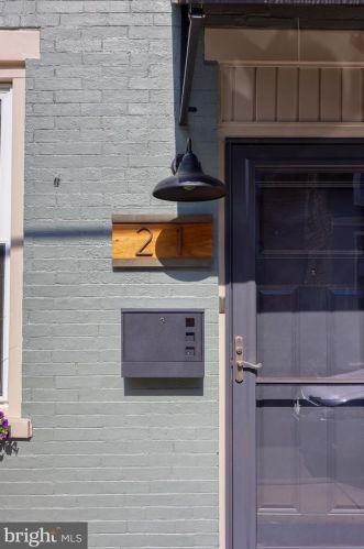 21 Mary St, Lancaster PA  17603-3424 exterior