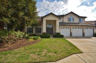 24 Birch Ave, Clovis, CA 93611-7205
