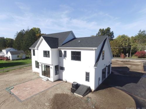 458 Bell St, Glastonbury, CT 06033-1425