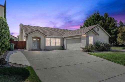 1392 Hampton Ct, Tracy, CA 95376-8309