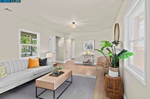 2060 Belmont Rd, Concord CA  94520-3902 exterior