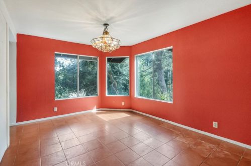 1921 Arroyo Dr, Riverside CA  92506-1610 exterior