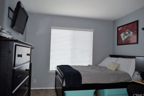 193 Cape Elizabeth Way, Riverside CA  92506-6178 exterior