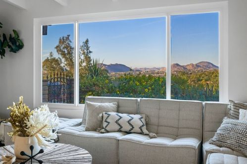 39386 Chaparral Dr, Temecula CA  92592-8822 exterior