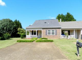 1265 Leaside Ln, Hixson, TN 37343-5727