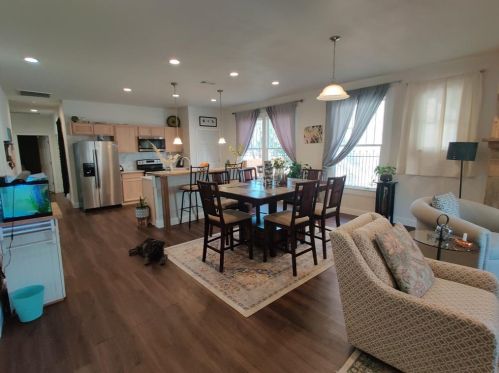 1064 Humbolt St, Fort Worth TX  76104-3721 exterior