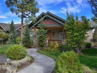 3274 Bungalow Dr, Bend, OR 97701-5469