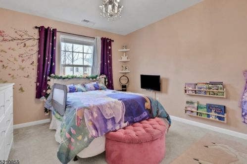 87 Thomastown Rd, Dover NJ 07803-3019 exterior