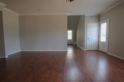 25 Jefferson Ave, Hartwell, GA 30643-7917