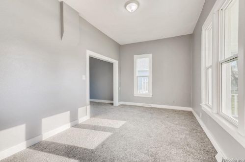 255 4th Ave, Denver CO  80203-4007 exterior