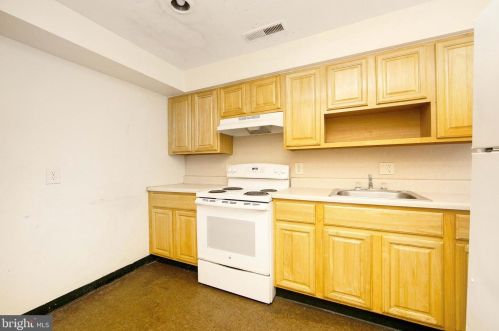 624 Berkley St, Camden NJ  08103-1414 exterior