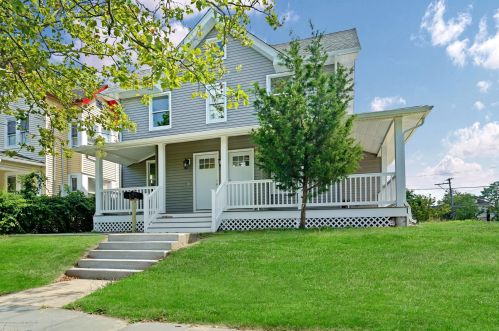 620 Asbury Ave, Tinton Falls NJ  07712-6510 exterior