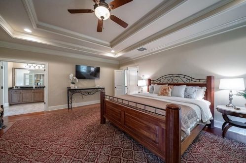 2459 Ellijay Dr, Atlanta GA  30319-3439 exterior