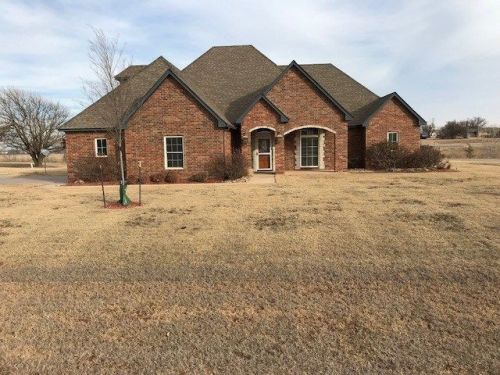 11010 Buggy Whip, Waukomis, OK 73773-5008