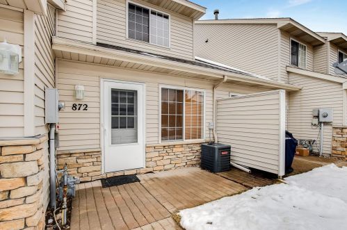 872 Ferdinand Dr, Prior Lake, MN 55379-3940