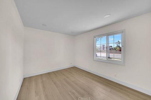 5771 Heil Ave, Huntington Beach CA  92649-3771 exterior