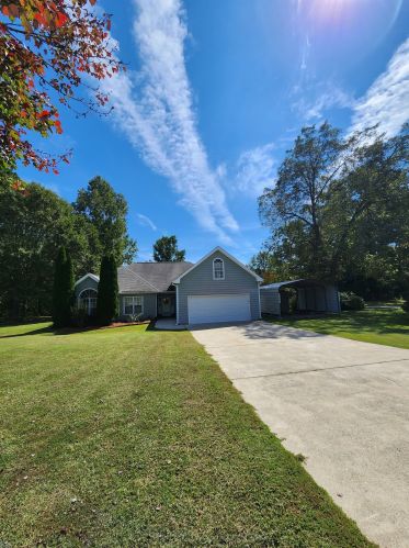 3634 Saddlebrook Dr, Loganville, GA 30052-9102