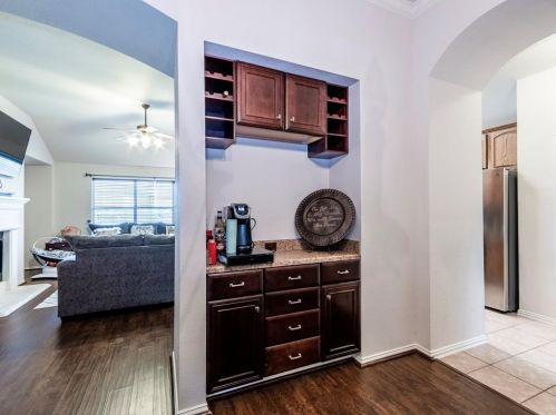 9017 Friendswood Dr, Fort Worth TX  76123-2723 exterior