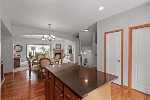 2150 Cedar Grove Trl, Saint Paul MN  55122-1543 exterior