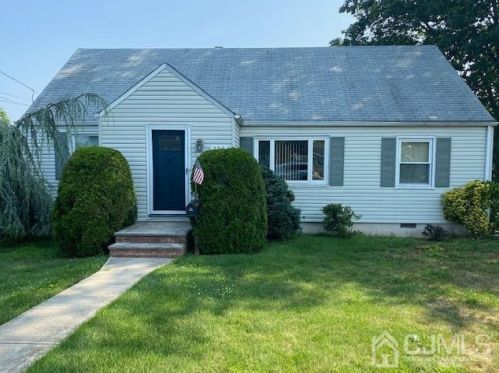 258 Grandview Ave, Edison, NJ 08837-2747