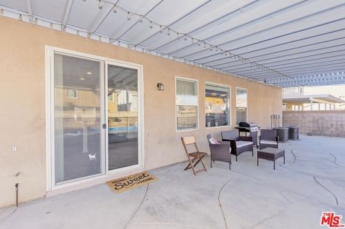 44034 Marbella St, Lancaster CA 93536-6856 exterior