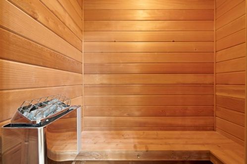 4008 Dry Creek Dr, Austin TX  78731-4825 exterior