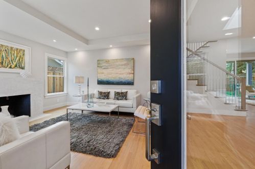 110 Pasa Robles Ave, Los Altos CA 94022-1235 exterior