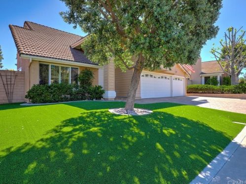 22112 Apache Dr, El Toro, CA 92630-3531