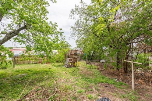 3320 Tex Blvd, Fort Worth TX  76116-4228 exterior