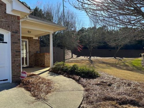 142 Countryside Ct, Holly Springs, GA 30189-7436