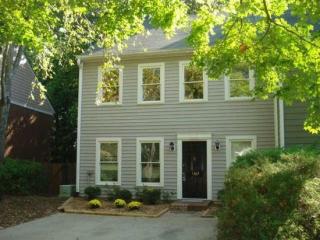 1367 Old Virginia Ct, Marietta GA  30067-8461 exterior