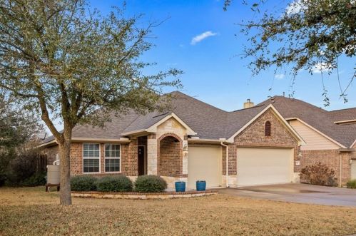 1310 Rimstone Dr, Cedar Park, TX 78613-7690