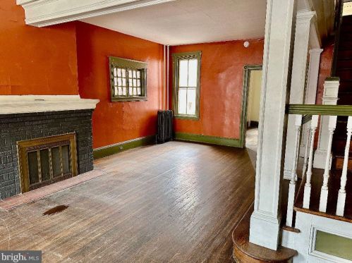 216 Ann St, Lancaster, PA 17602-3015