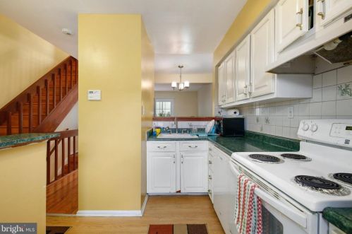 2923 Hickory Leaf Way, Silver Spring MD 20904-6701 exterior