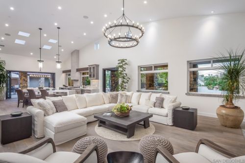 1240 Berryman Cyn, Encinitas, CA 92024-7915