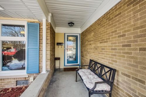 38 Wildwood Rd, Elk Grove Vlg, IL 60007-1537