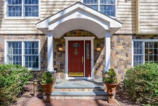 76 Deepdale Dr, Middletown NJ  07748-3057 exterior