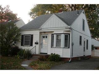 1916 Glencairn Ave, Toledo, OH 43614-3910