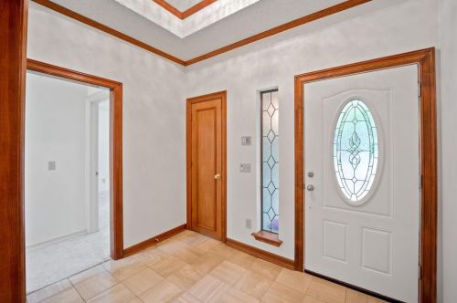 2500 Clearspring Dr, Irving TX  75063-3163 exterior