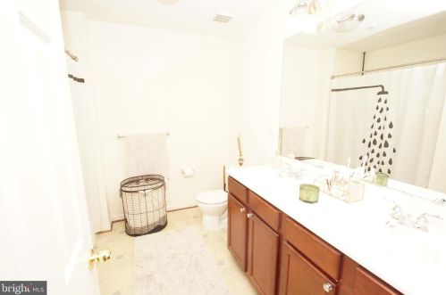 4703 Thistle Hill Dr, Aberdeen MD  21001-2651 exterior