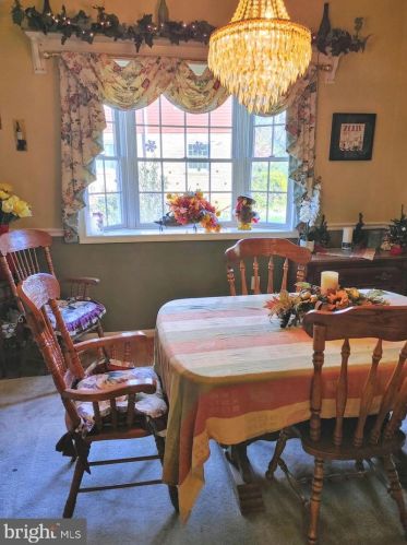 521 Windemere Dr, Aberdeen MD  21001-1807 exterior
