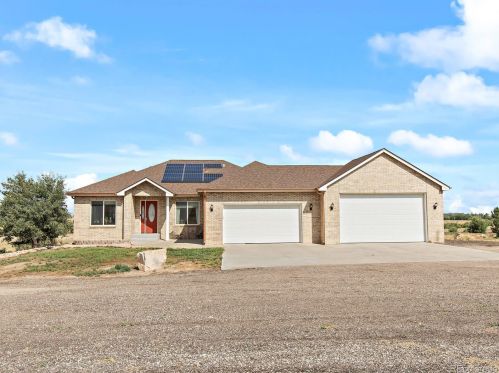 35600 149th Ct, Hudson, CO 80642-7734