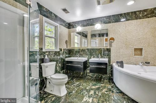 11622 Yeatman Ter, Silver Spring MD exterior