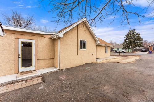 3115 Gill Pl, Denver CO  80219-2861 exterior