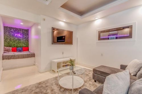 321 Mansfield Way, Stockbridge GA  30281-1579 exterior